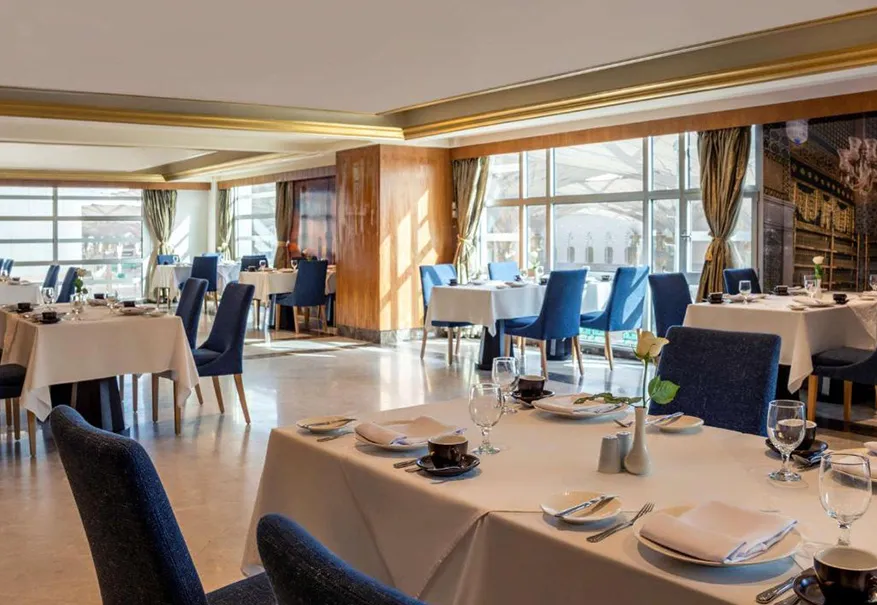 Dining Room at Anwar Al Madinah Mövenpick Hotel