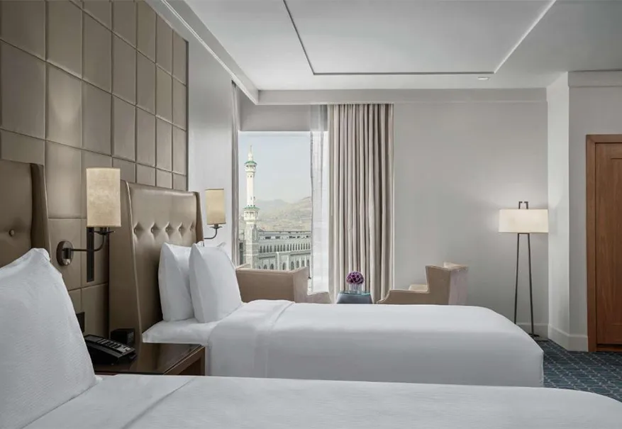 2 single bed's room