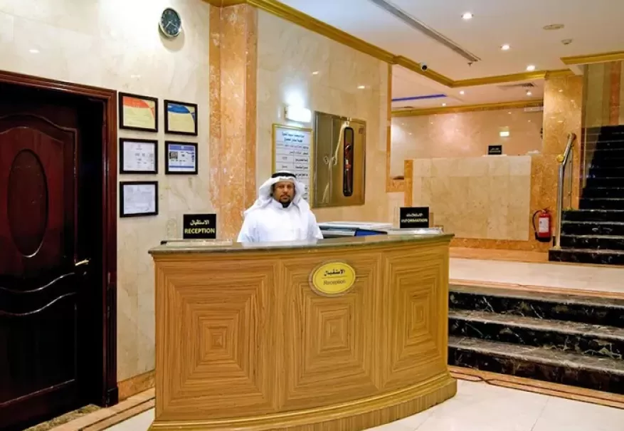 /media/umrah-images/10_11zon%20%2813%29.webp