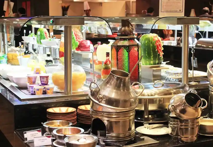 /media/umrah-images/food-items%20%282%29.webp